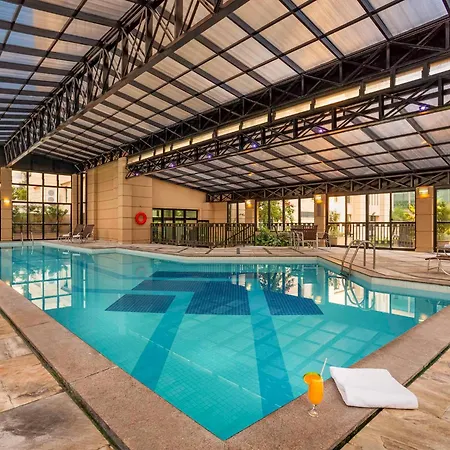 Hotel Mercure Pinheiros In Sao Paulo, Metro Clinicas Exterior photo